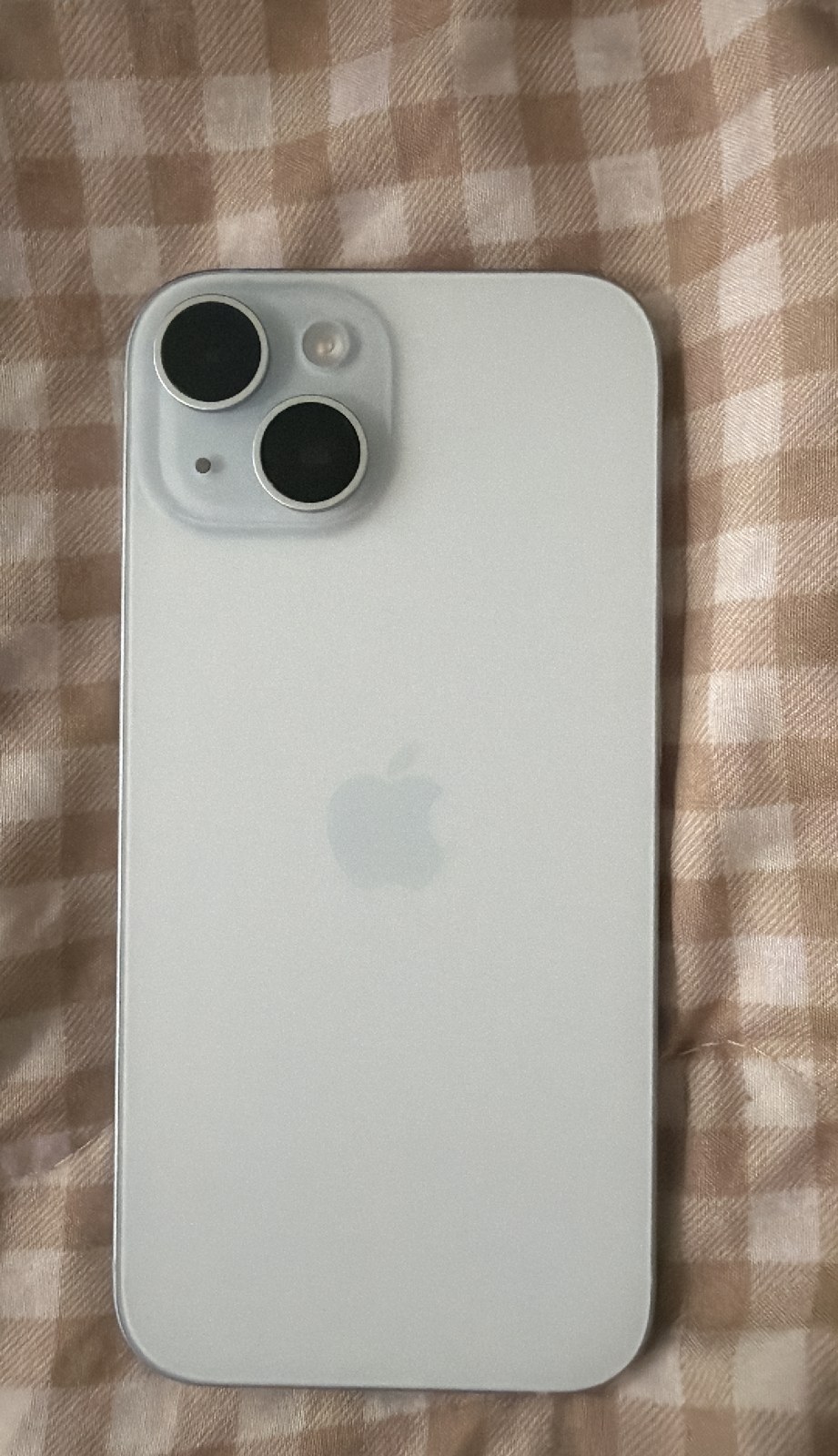 iPhone 15 후면